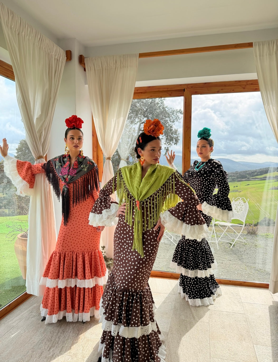 Vestido María. Tela como punto. Queda negro y marrón S y M