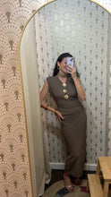 Cargar imagen en el visor de la galería, VESTIDO CONCHA
