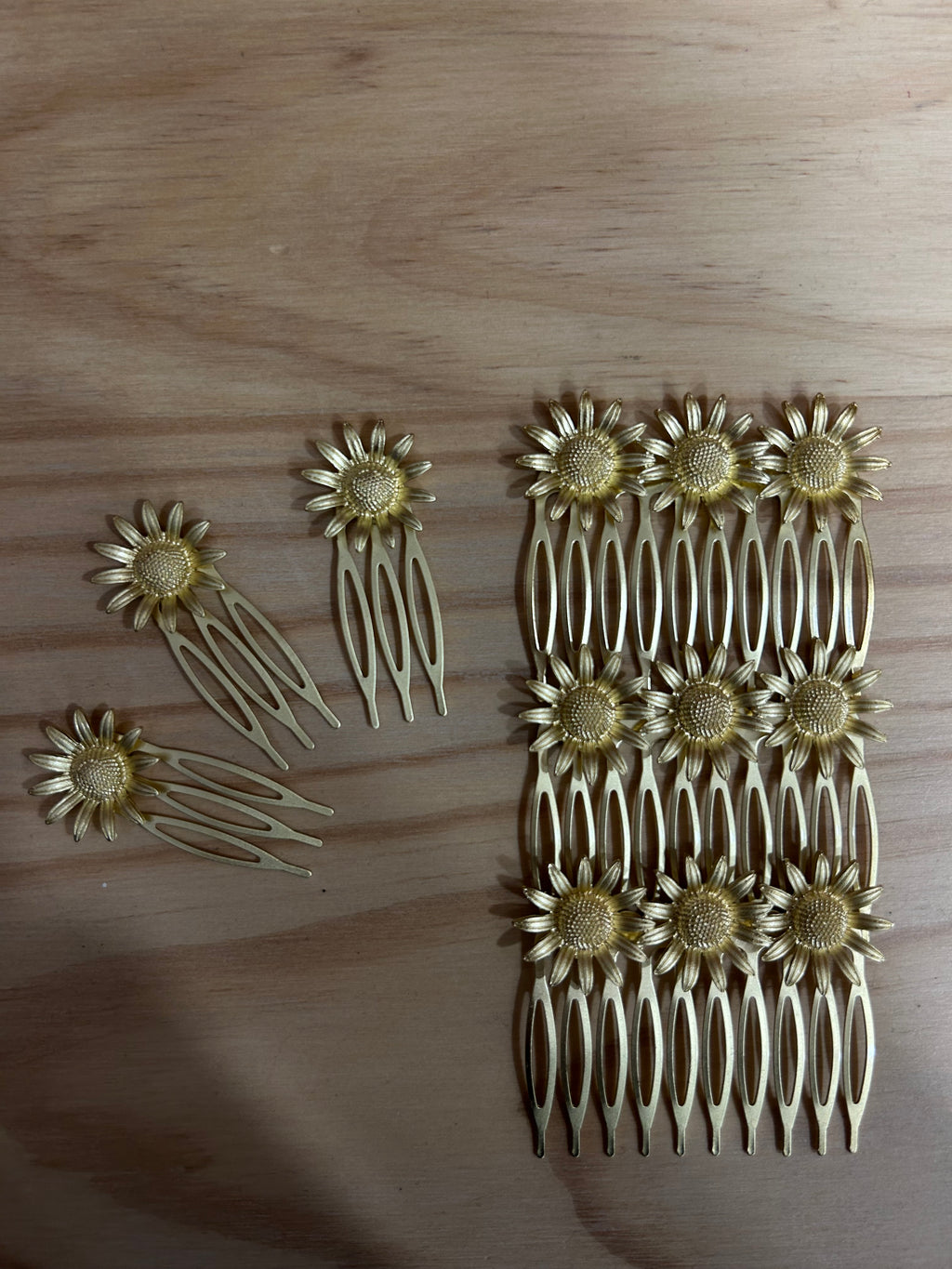 PEINECILLOS 2025 (desliza para encontrar tu favorito)