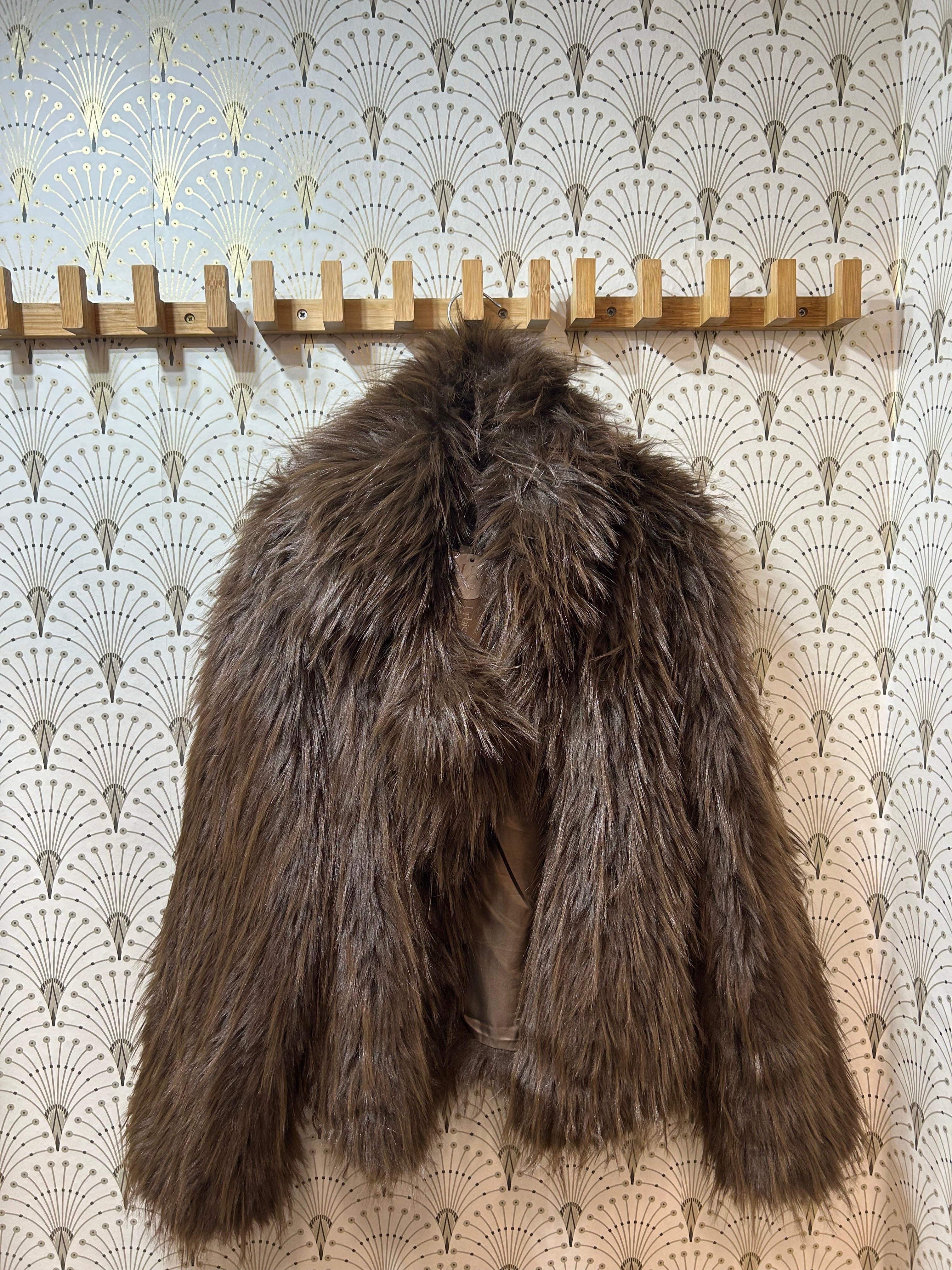 ABRIGO PELO CHOCOLATE