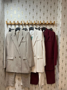 TRAJE MARÍA