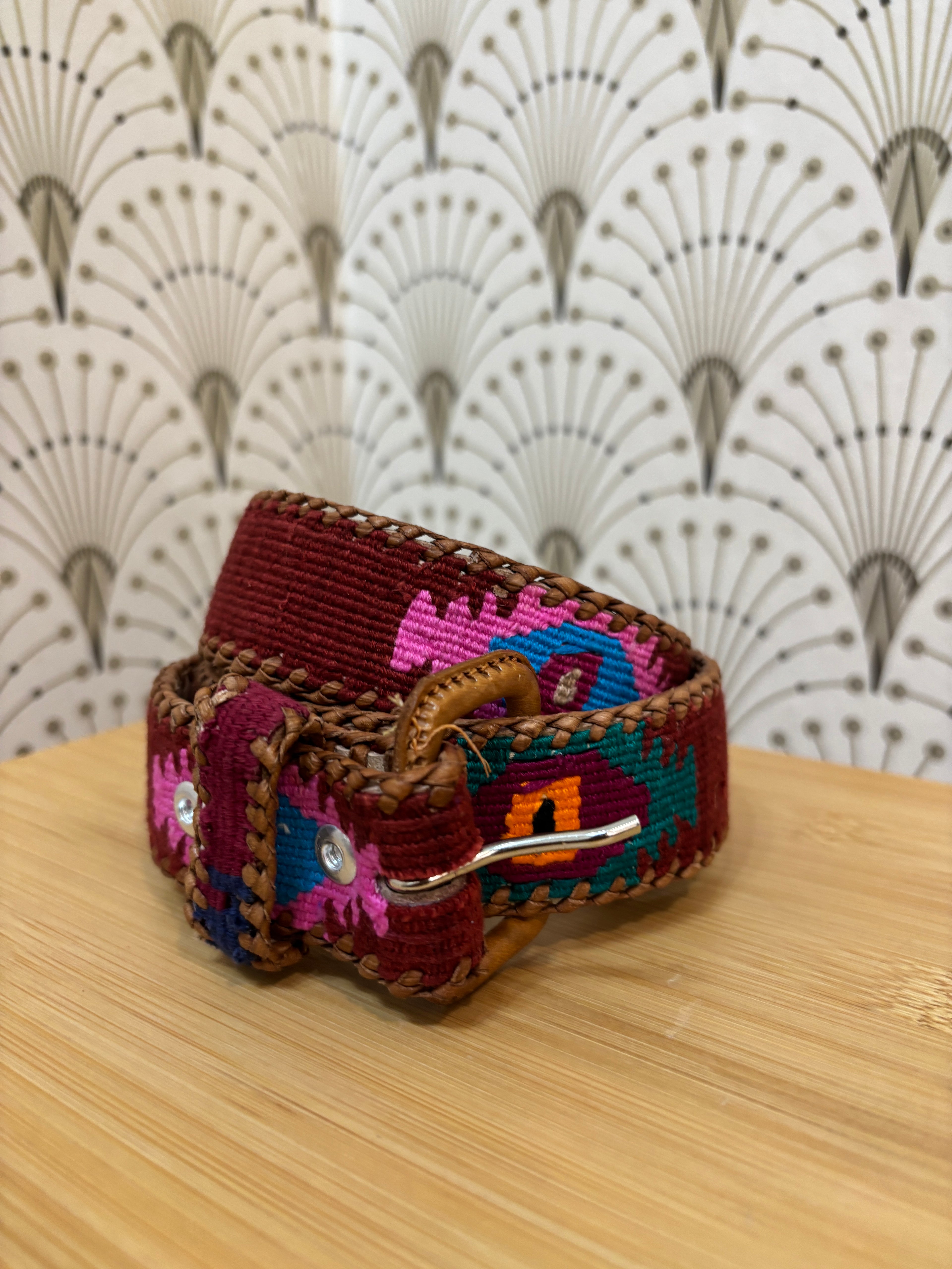 CINTURÓN CEARÁ BURDEOS