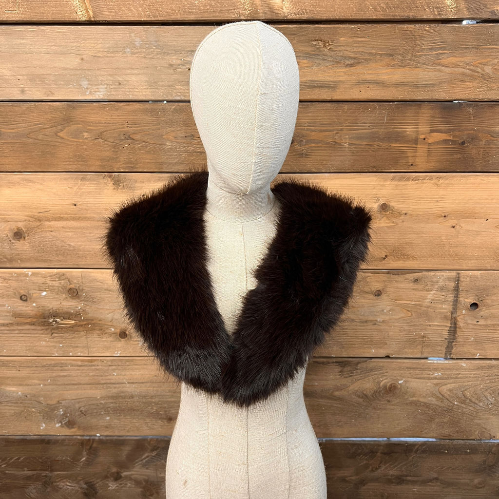 Cuello pelo sintético (se van reponiendo resto de colores)