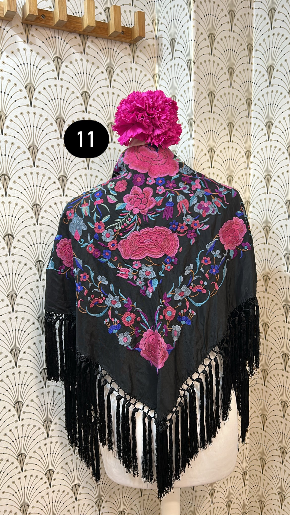 Mantones en tonos negro queda 7,8,9