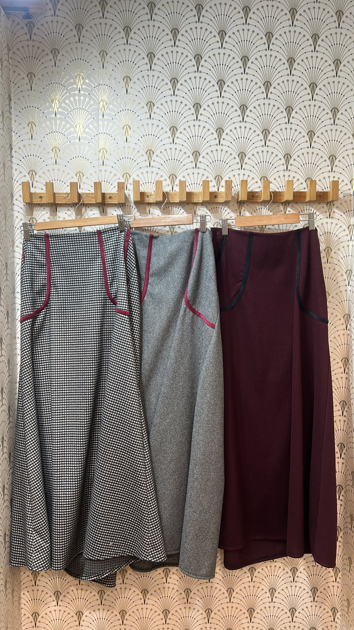 FALDA ATENEA talla grande. apartir 38