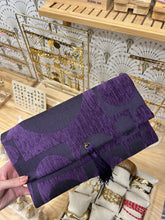 Cargar imagen en el visor de la galería, BOLSOS ESPECIALES
