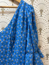 Cargar imagen en el visor de la galería, BATA MARGARITA 48
