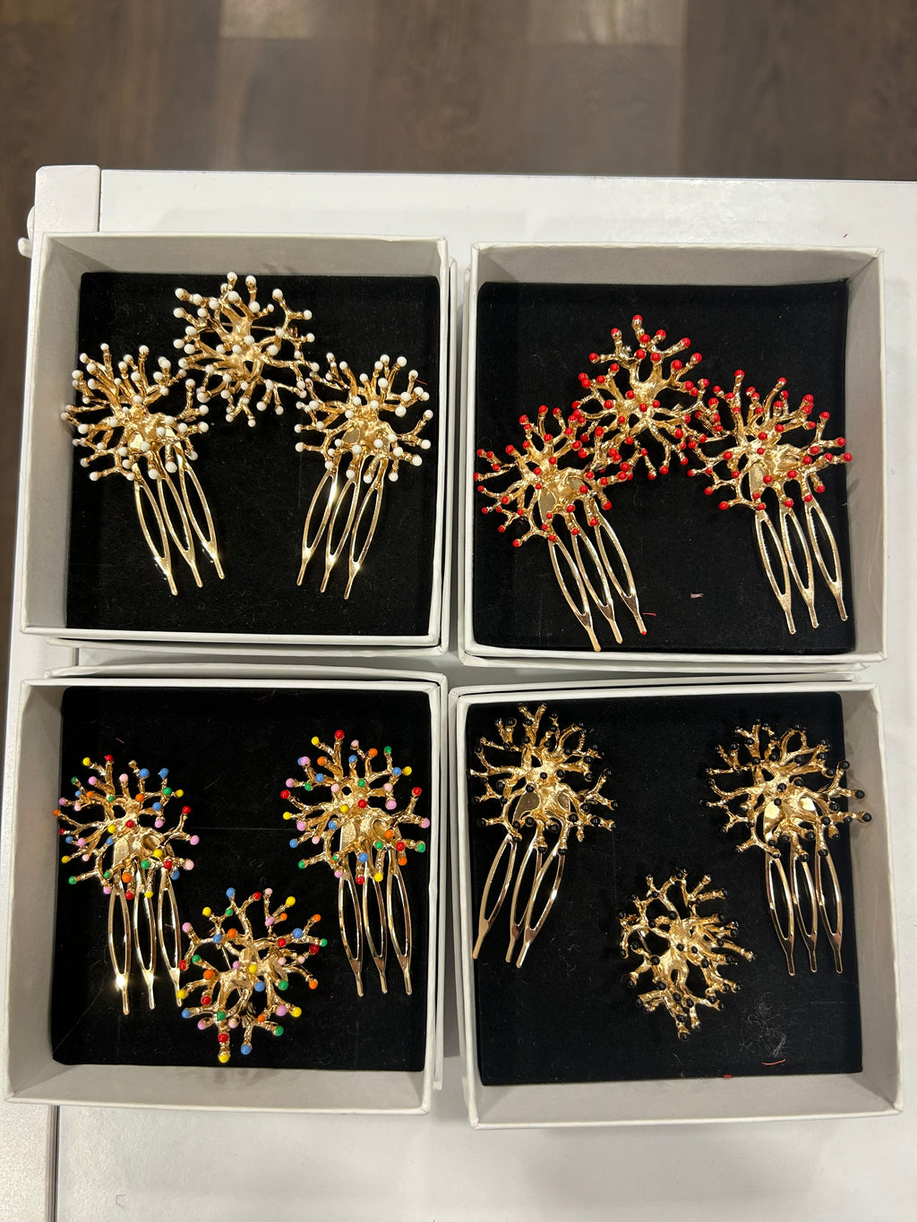 PEINECILLOS 2025 (desliza para encontrar tu favorito)