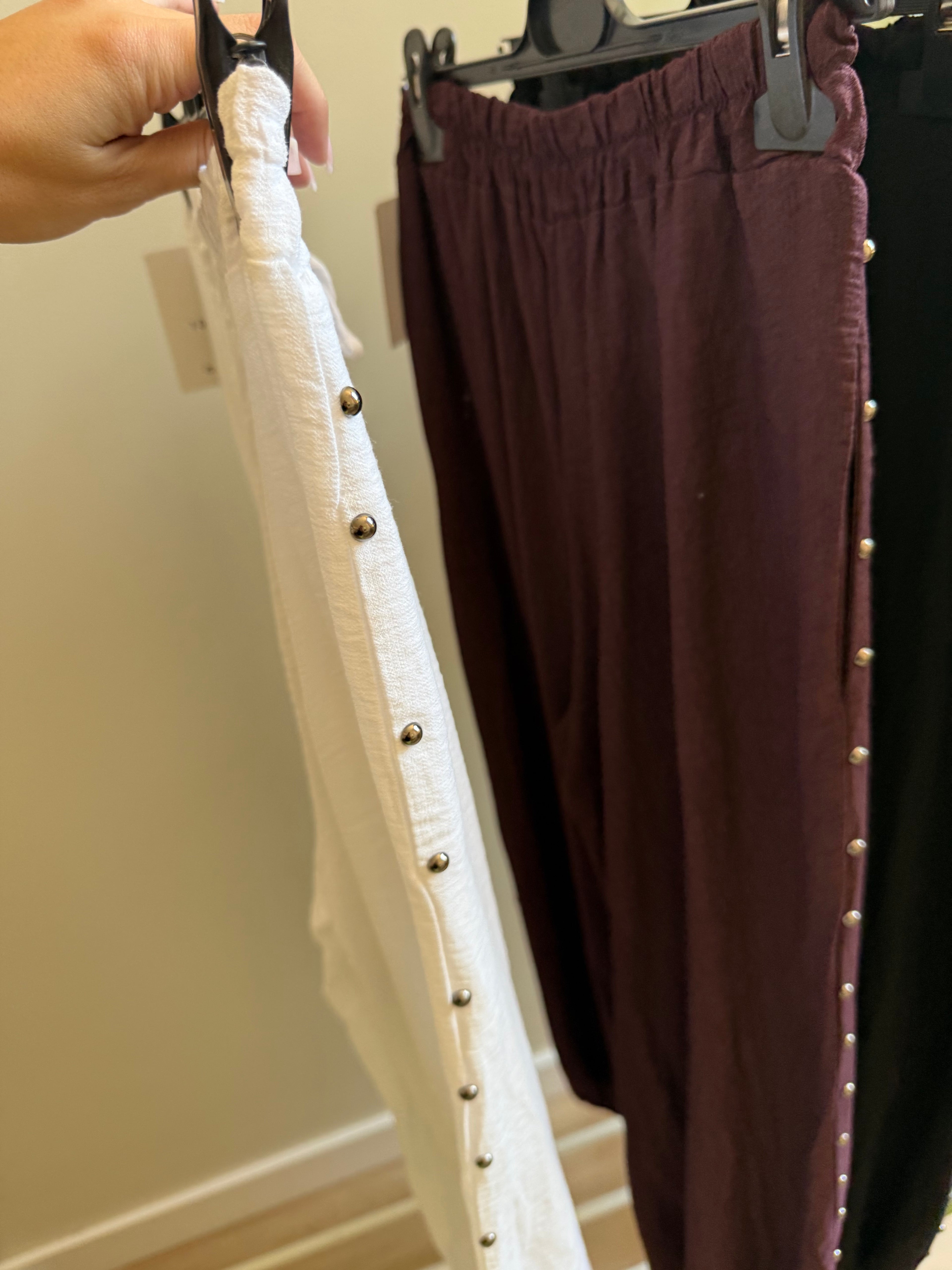 Pantalón Paola bombacho tachuelas