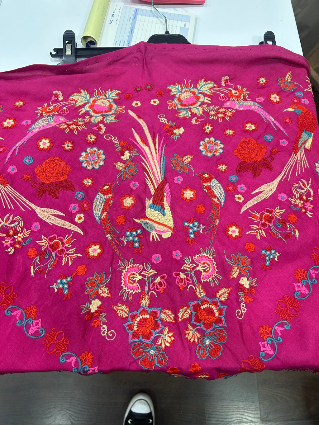 MANTÓN BUGANVILLA 2025