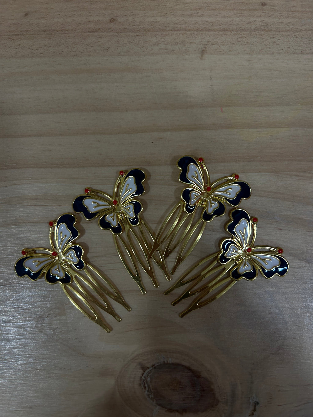 PEINECILLOS 2025 (desliza para encontrar tu favorito)