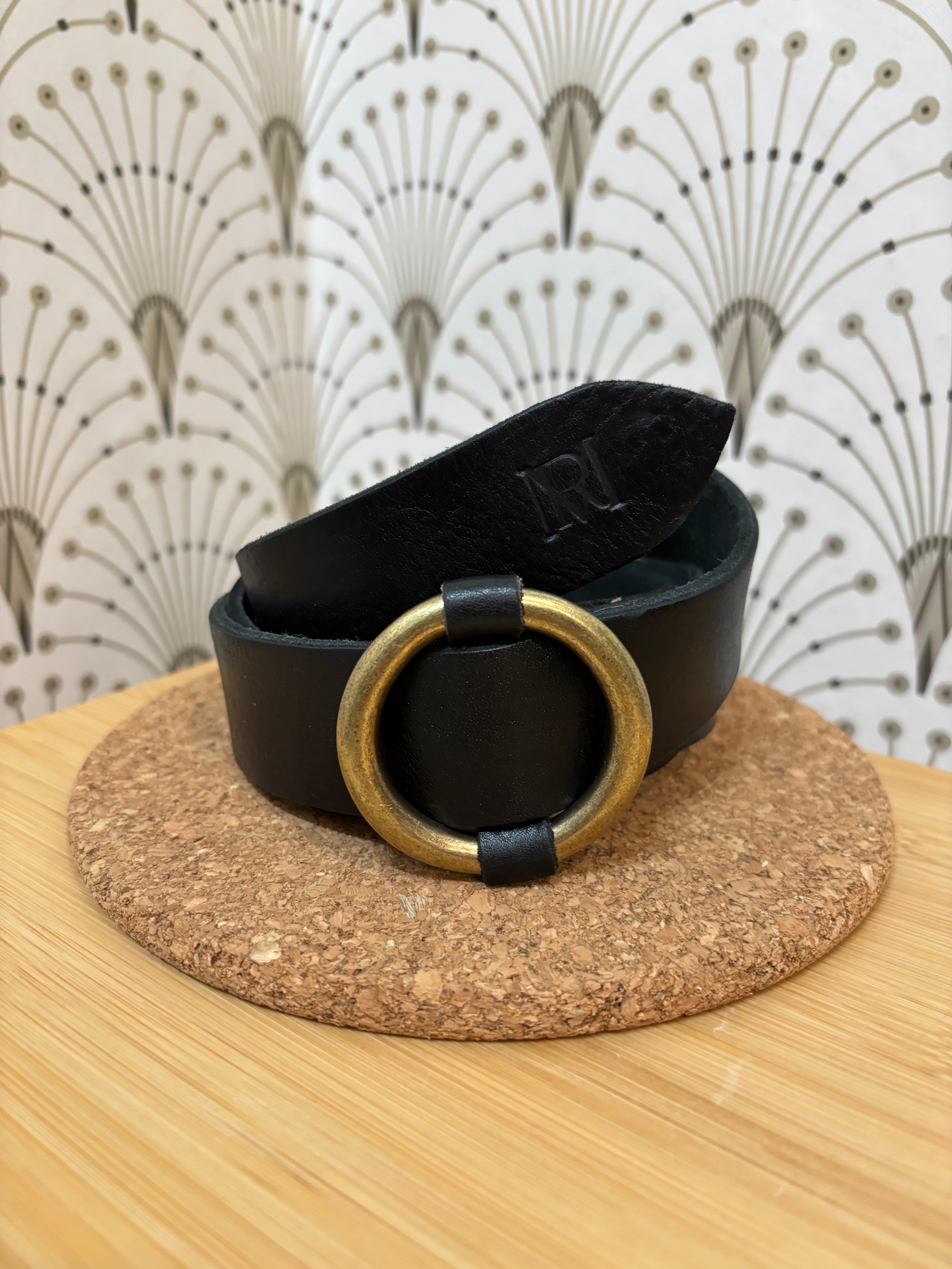 CINTURÓN HEBILLA REDONDA NEGRO