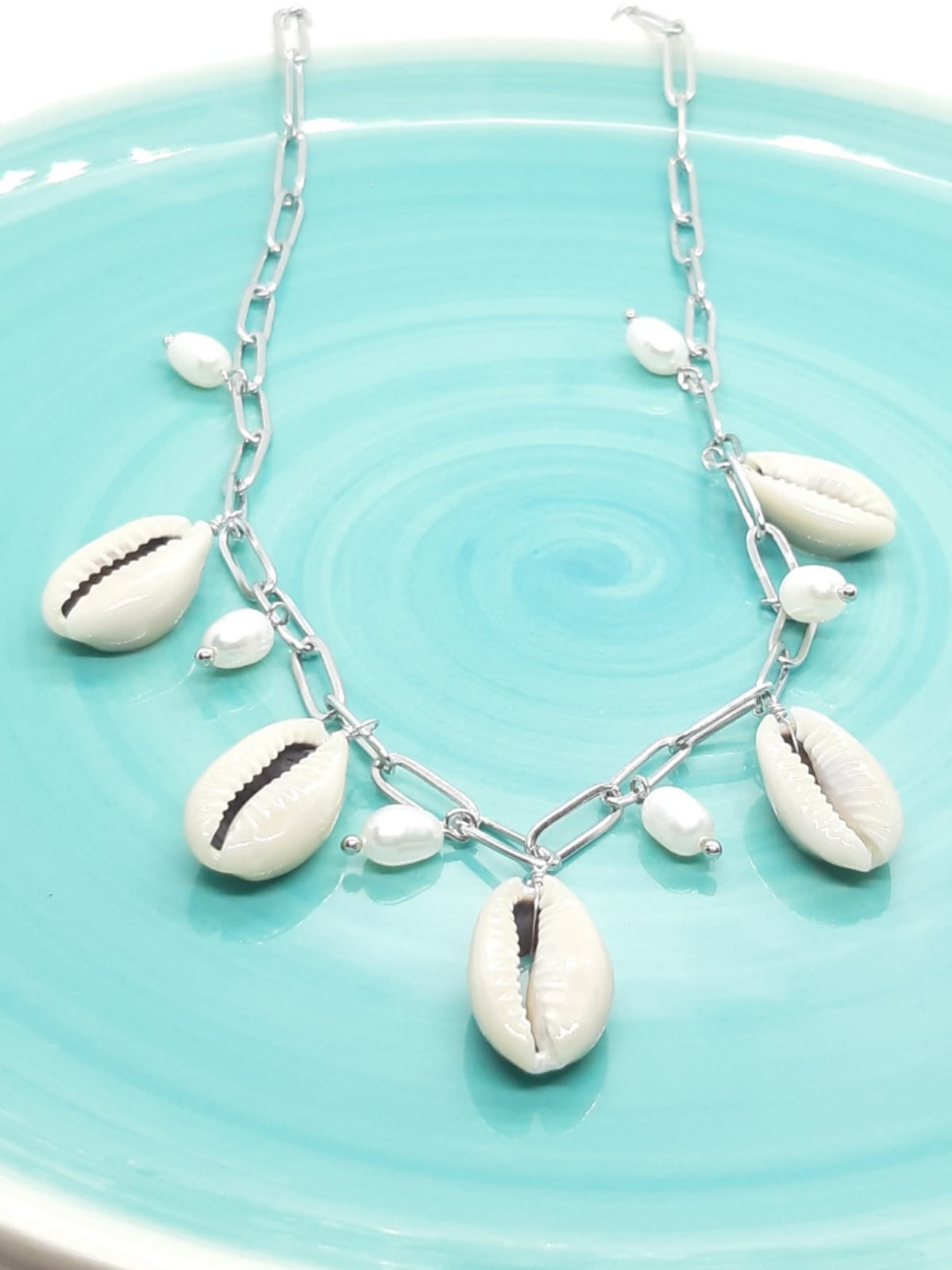 Choker Eslabones plateados y perlas